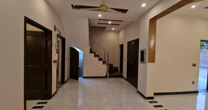 5 Marla House For Sale In Bahria Town – Sector D Block AA