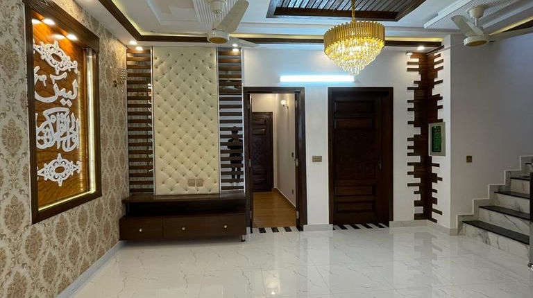 10 Marla Brand New House For Sale In Iris Block Bahria Town