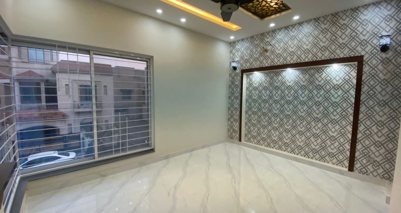 5 Marla Beautiful House Sector D BB Block Bahria Town Lahore