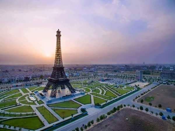 Eiffel Tower in Bahria Town Lahore